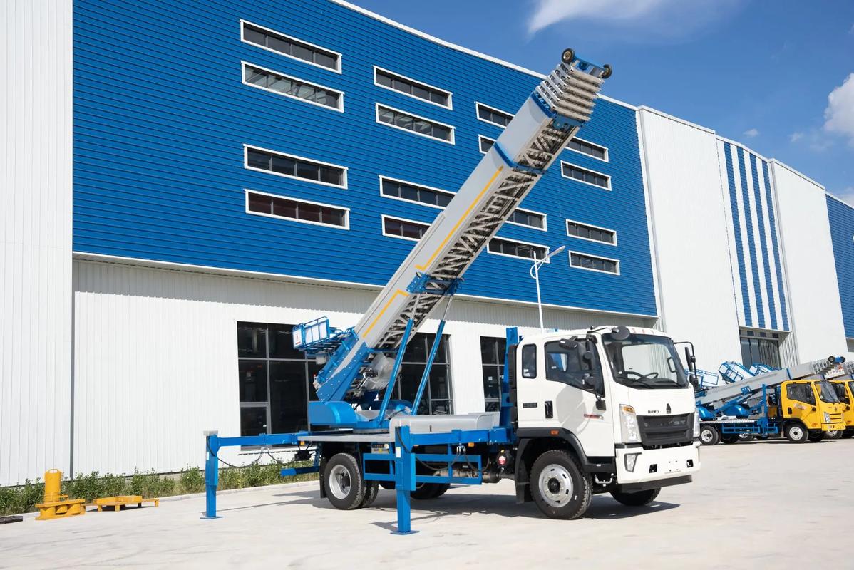 丰宁县小型云梯车上料车租赁多少钱