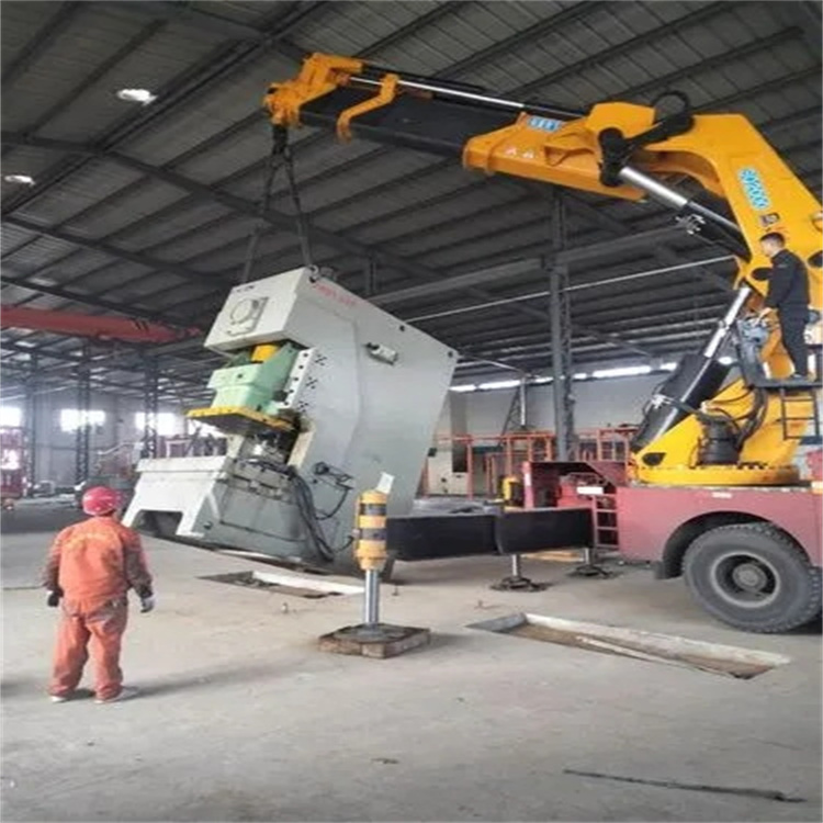 丰宁县80吨折臂吊车出租附近电话