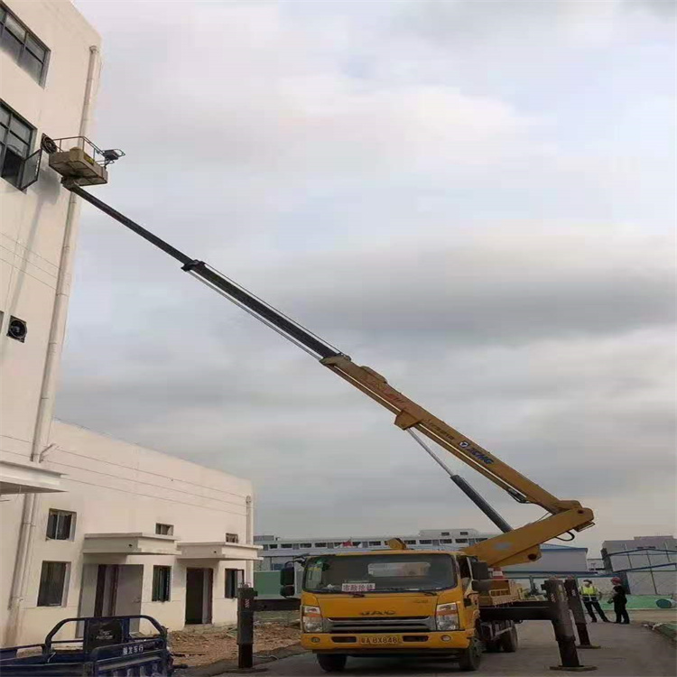 丰宁县附近高空车出租|市政施工/设备安装专用|随叫随到|亿立达设备租赁